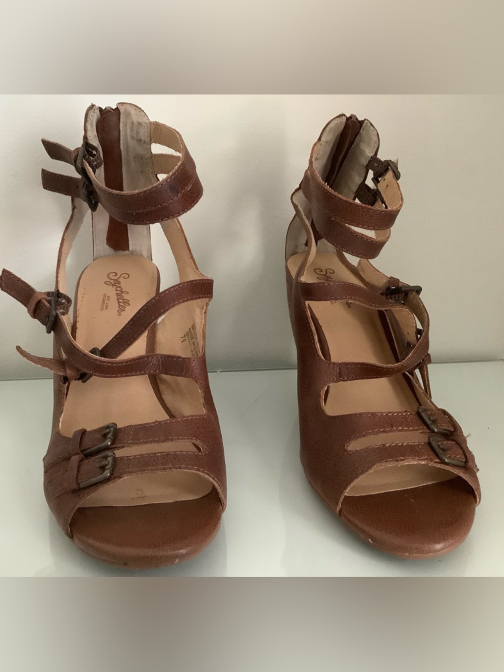 Seychelles Brown Multi-Strap Leather Wedge Sandals - Never Worn